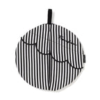 Scalloped Potholder Black