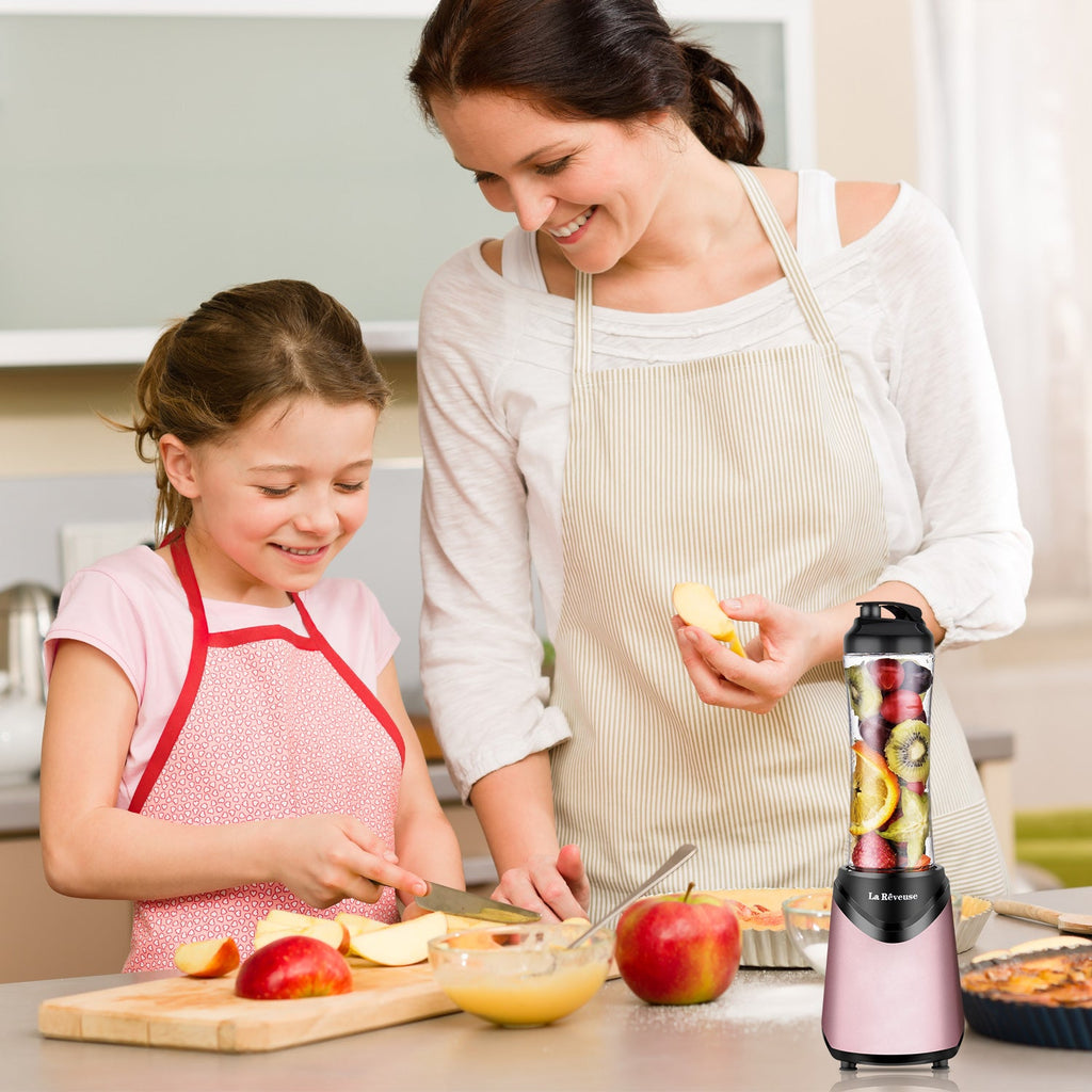 La Reveuse Smoothies Blender 300 Watt with 18 oz BPA Free Portable Travel Sports Bottle - Pink Stainless Steel Blade LARB1802P