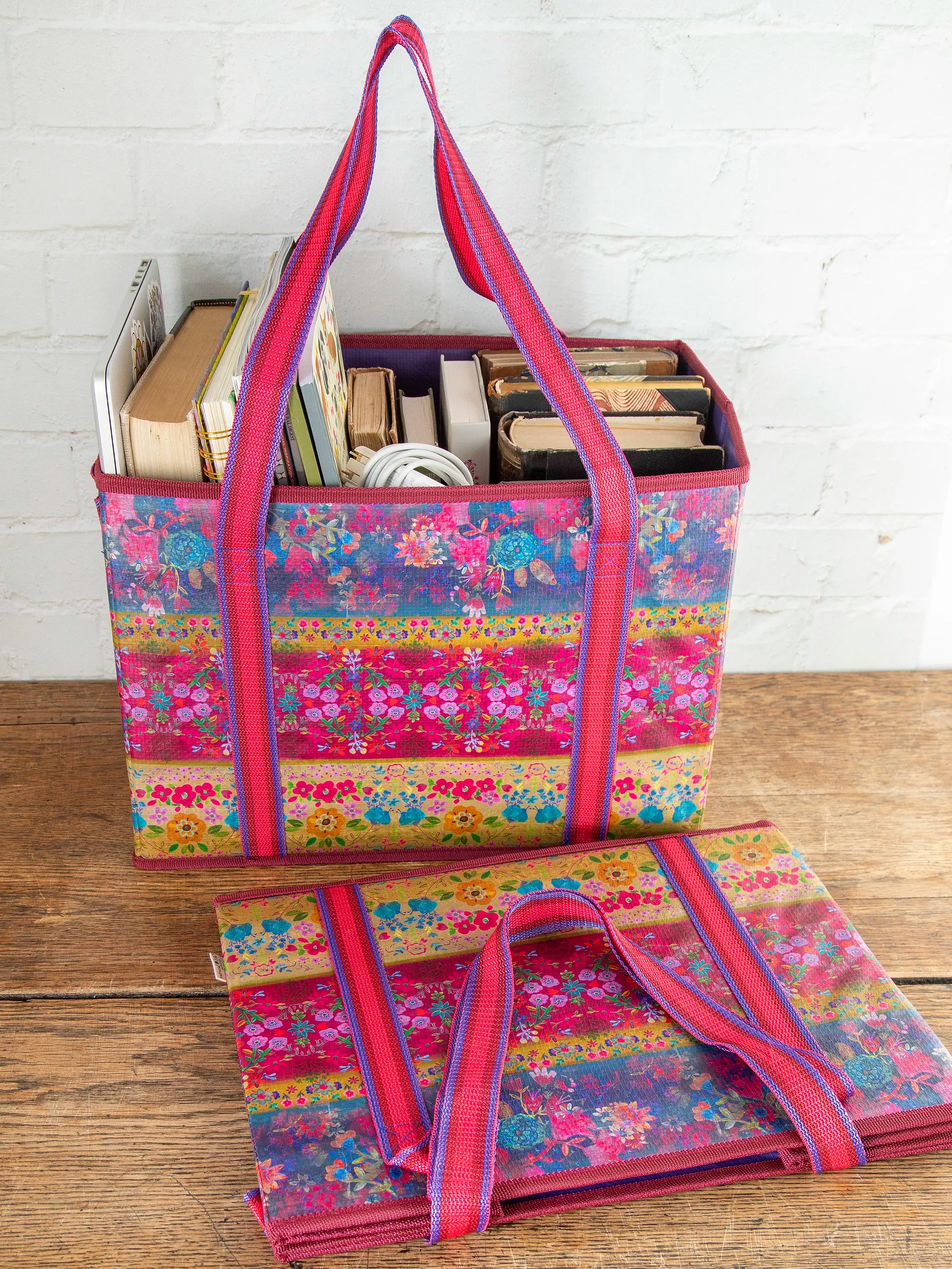 Heavy Duty Grocery & Go Bags. Set of 2 - Jewel Border