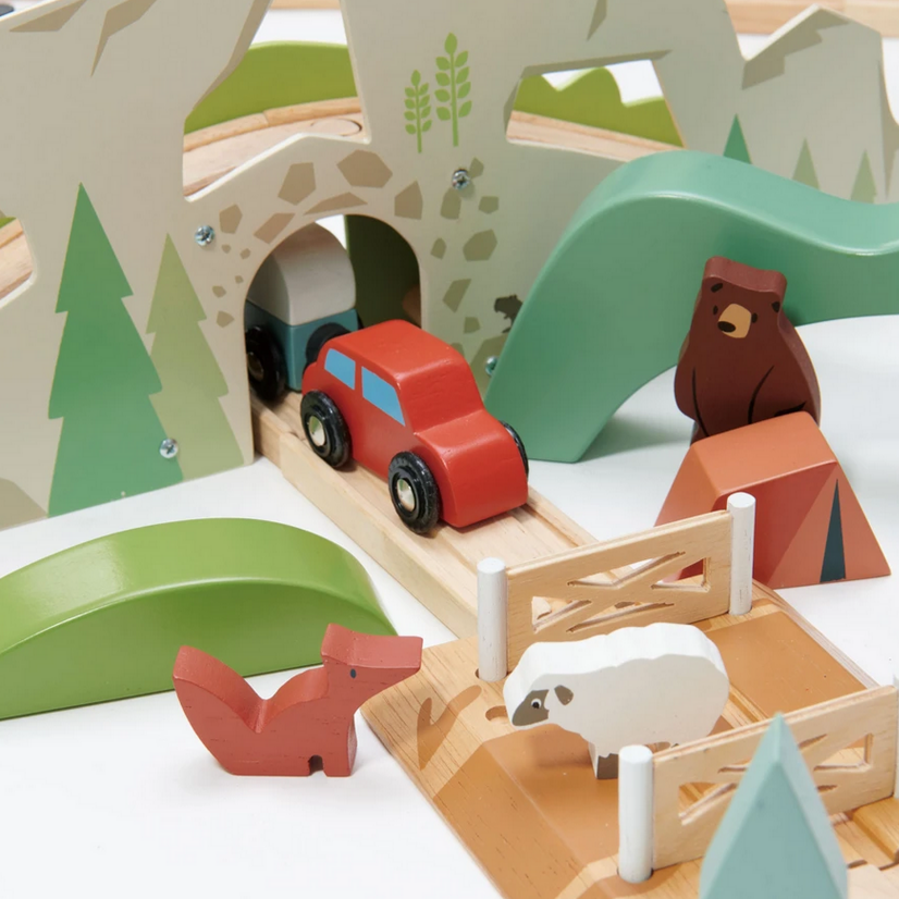 Mountain View Train Deluxe Set