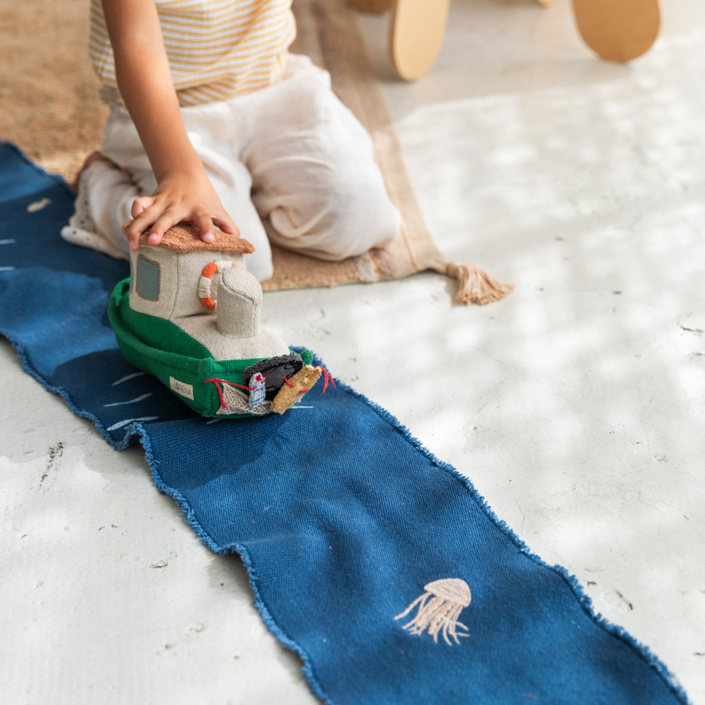 Ride & Roll Sea Clean Up Boat