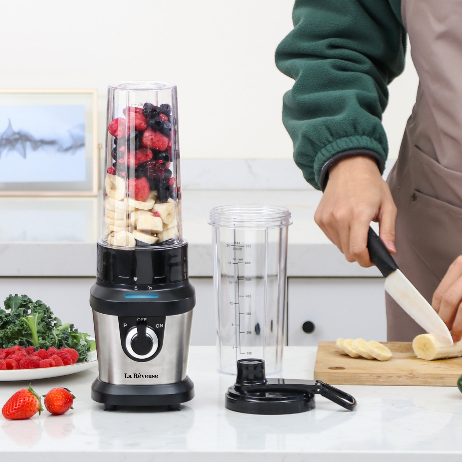 La Reveuse Blender for Shakes Smoothies.400W. with 2 x 24 Oz Blending Cups and To Go Lids.BPA free